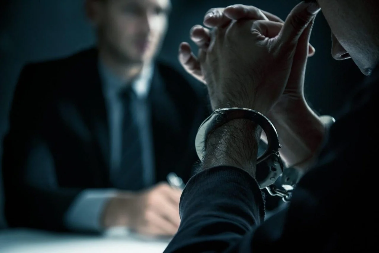 Jak wybrać doświadczonego adwokata do spraw karnej w Warszawie
