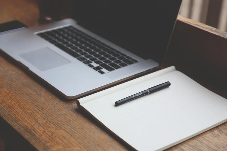 Content marketing dla e‑commerce: opisy produktowe, blog i newsletter