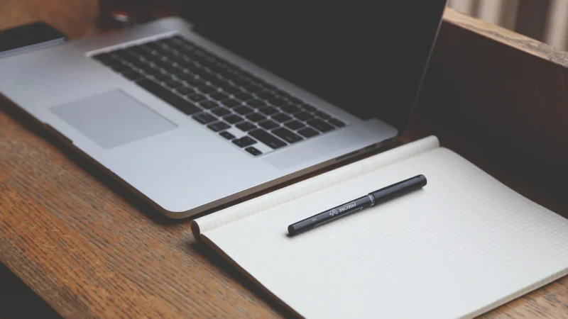 Content marketing dla e‑commerce: opisy produktowe, blog i newsletter