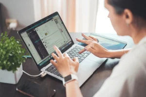 Trendy e‑commerce 2026: co małe sklepy powinny wiedzieć